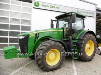 Wheel tractor John Deere 8320R