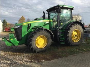 Wheel tractor John Deere 8370R