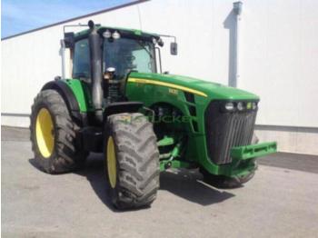 Wheel tractor John Deere 8430
