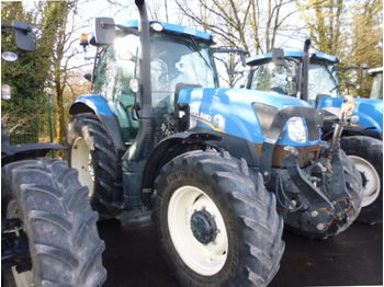Wheel tractor New Holland T6165