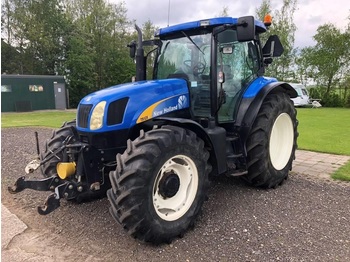 Wheel tractor New Holland TS 125 A