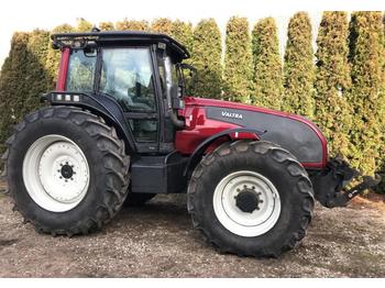 Wheel tractor Valtra T170