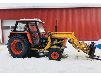 Farm tractor Zetor 8011: picture 1