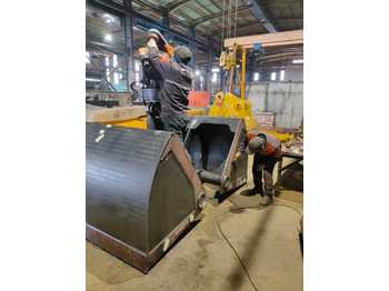 Grapple LIEBHERR A944 Clamshell Bucket