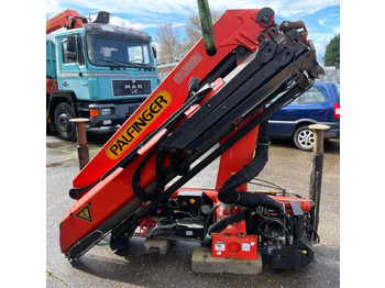 Truck mounted crane PALFINGER