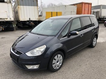 Minibus, People carrier Ford Galaxy 2.0 TD: picture 1