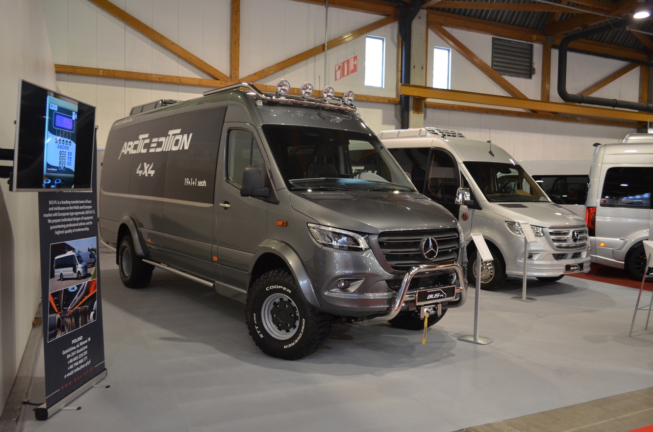 New Minibus, People carrier MERCEDES-BENZ 519 4x4 high and low drive: picture 7