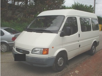 FORD TOURNEO - Minibus