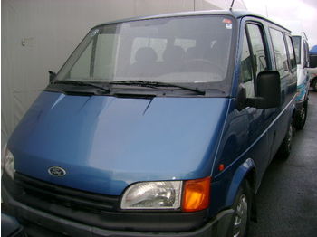 Ford Transit - Minibus