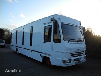 Integrated motorhome IVECO Ford 100E15: picture 1