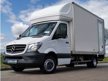 Closed box van Mercedes-Benz Sprinter 513 cdi laadklep