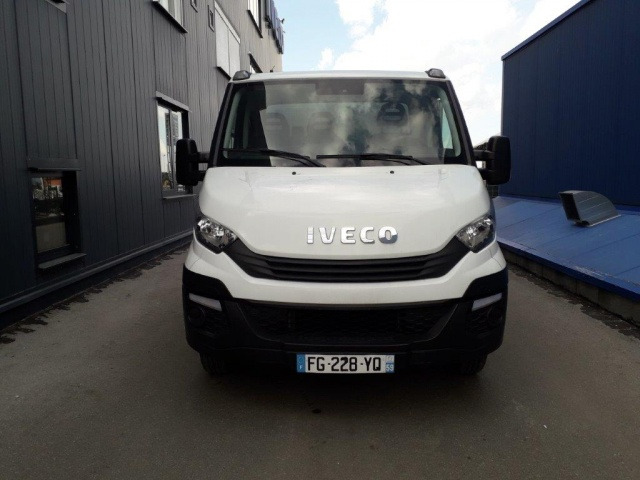 Tipper van IVECO Daily 35C14 tipper: picture 4