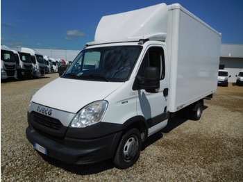 Closed box van Iveco Daily 35 150: picture 1