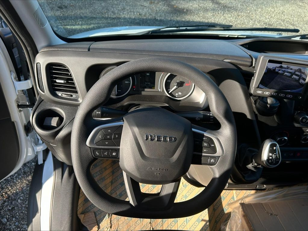 Leasing of Iveco Daily Koffer 35S14H 100 kW (136 PS), Schaltge...  Iveco Daily Koffer 35S14H 100 kW (136 PS), Schaltge...: picture 15