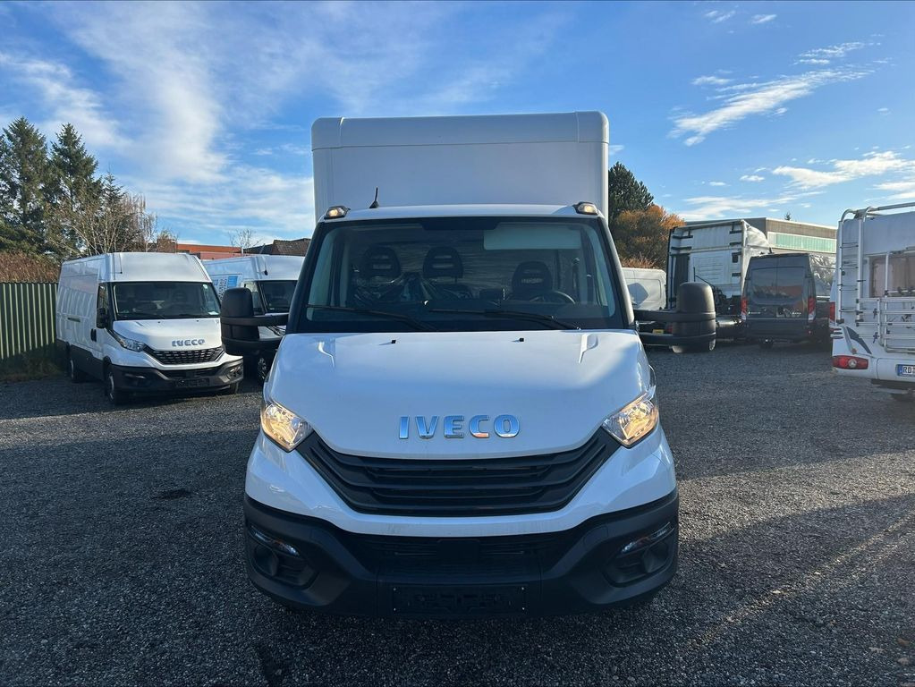 Leasing of Iveco Daily Koffer 35S14H 100 kW (136 PS), Schaltge...  Iveco Daily Koffer 35S14H 100 kW (136 PS), Schaltge...: picture 2