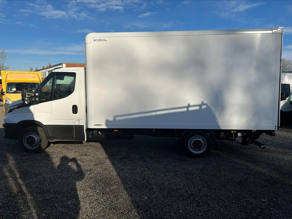 Leasing of Iveco Daily Koffer 35S14H 100 kW (136 PS), Schaltge...  Iveco Daily Koffer 35S14H 100 kW (136 PS), Schaltge...: picture 4