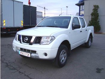 Commercial vehicle NISSAN NAVARA 2.5 PICK-UP: picture 1