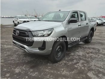 Pickup truck TOYOTA Hilux / Revo
