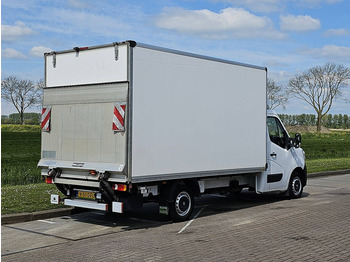 Renault Master - Closed box van: picture 3