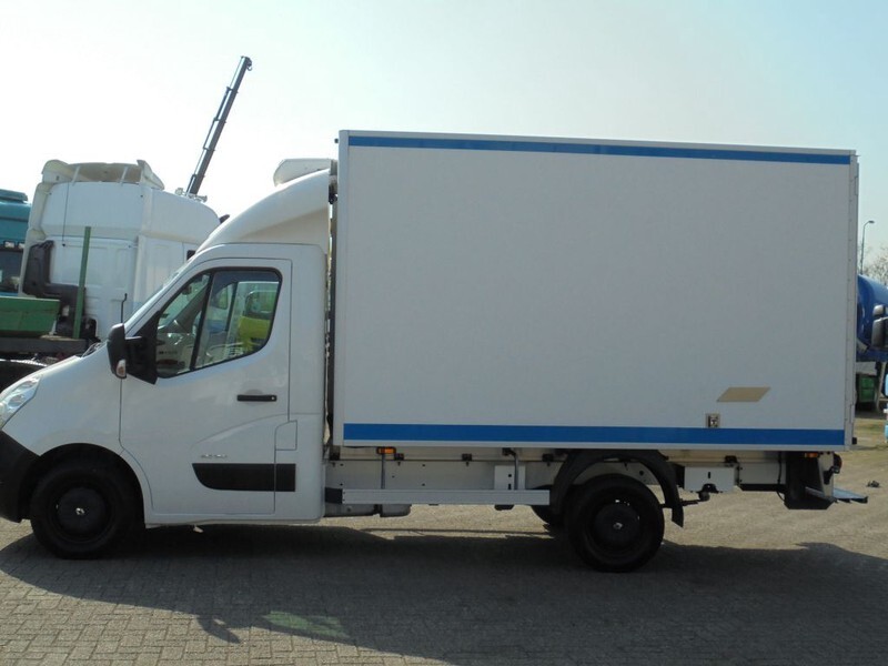 Refrigerated delivery van Renault Master F 3500 + Manual + Thermoking: picture 10