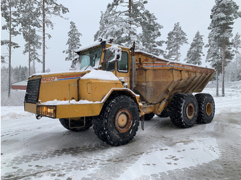 Articulated dumper Moxy MT40