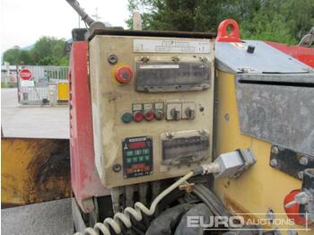 Asphalt paver 2011 Dynapac F5CS