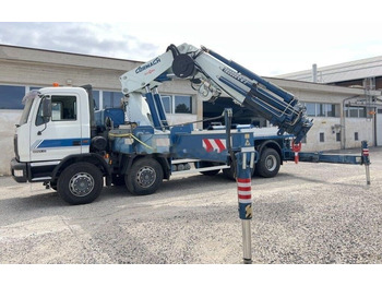 Mobile crane IVECO Astra