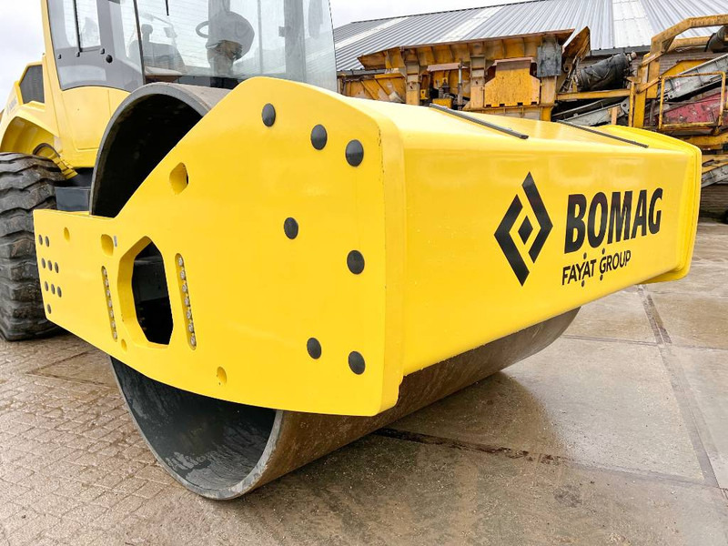 New Roller Bomag BW226-5CL - New / Unused: picture 12