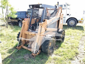 Skid steer loader CASE