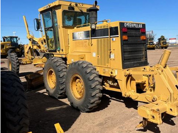 Grader CATERPILLAR 140H