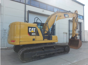 CAT 323 - Crawler excavator: picture 3