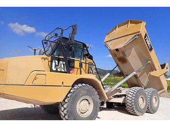 Articulated dump truck CAT 730C2: picture 3
