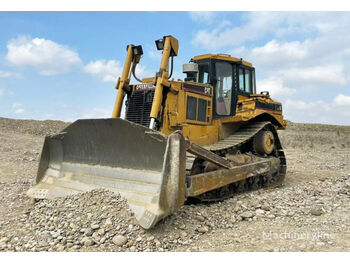 Bulldozer CATERPILLAR D8