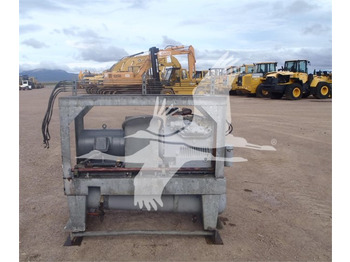 LINCOLN AC256T 8207 - Construction equipment