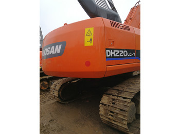 Crawler excavator DOOSAN DH220LC-7: picture 1