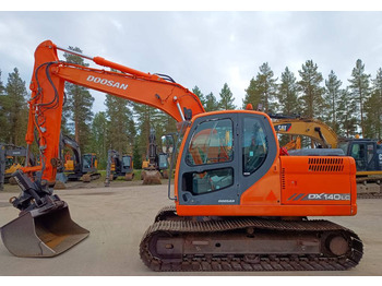 Crawler excavator Doosan DX140LC KALLISTAJA+PYÖRITTÄJÄ: picture 1