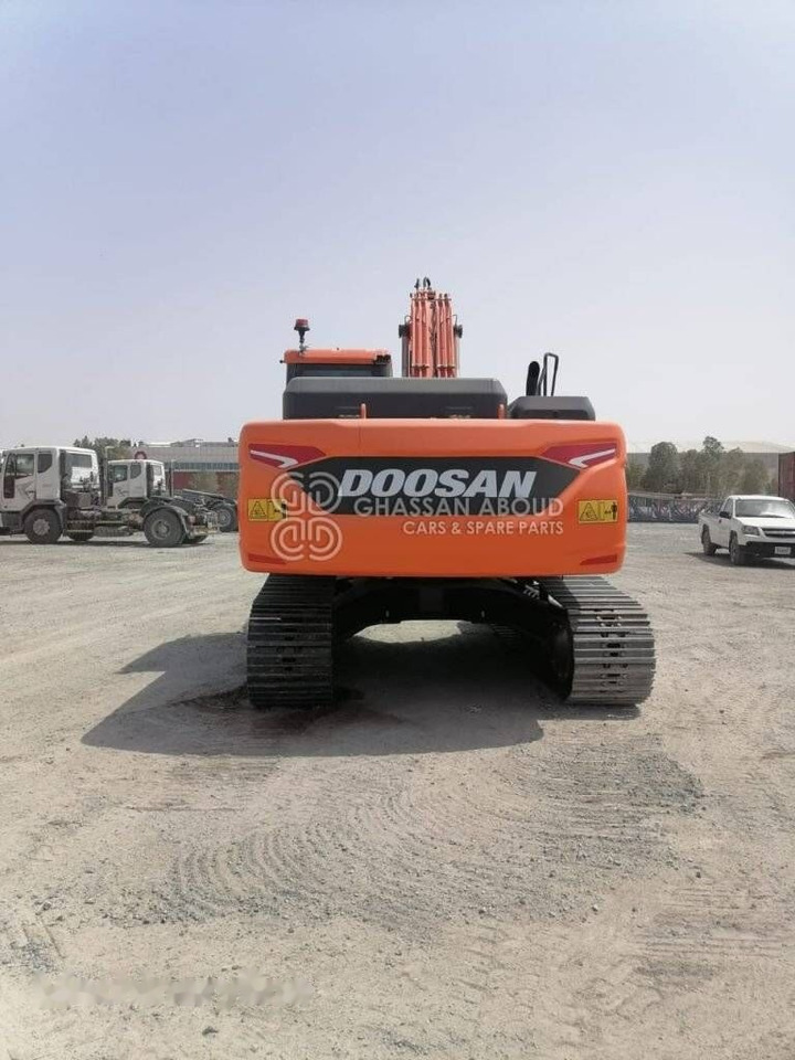New Crawler excavator Doosan DX225: picture 2