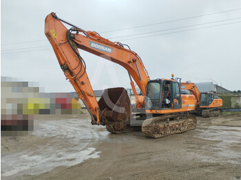 Crawler excavator Doosan DX 300 LC-3: picture 1