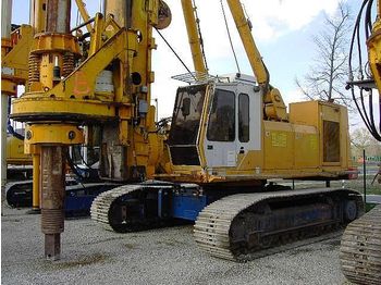 Bauer BG 22H - Drilling rig