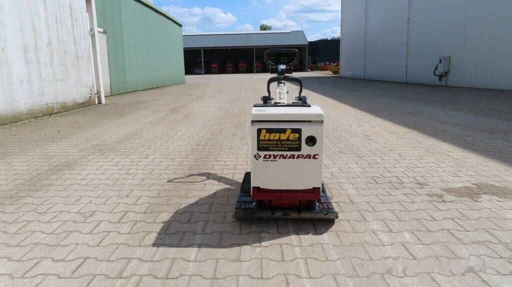 Plate compactor Dynapac DRP 25 D: picture 7