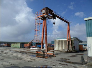 Gantry crane DEMAG Demag