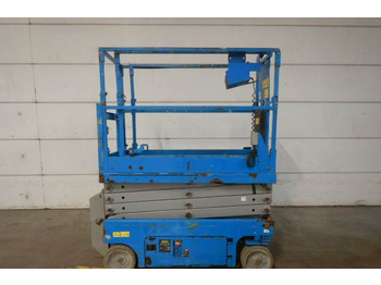 Scissor lift GENIE