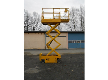 Scissor lift GENIE