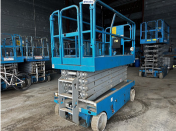 Scissor lift GENIE