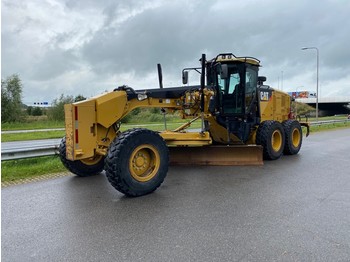 Grader Caterpillar 140M2