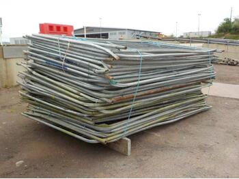 Construction equipment Heras Fencing Panels (Approx 40 of): picture 1