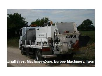  Isuzu NQR/ Cifa line pump - Construction machinery