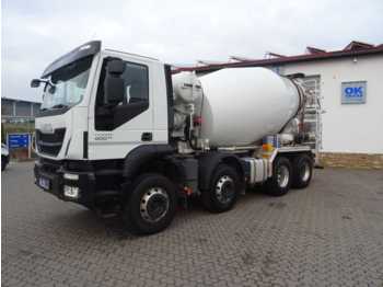 Concrete mixer truck Iveco TRAKKER 400 8x4 Betonmischer Liebherr 9m³: picture 1