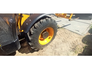 Wheel loader JCB 541-70: picture 1