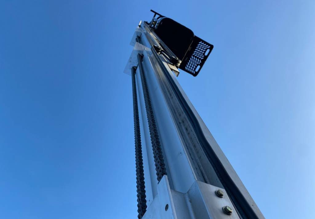 Vertical mast lift JLG 20MVL Electric Vertical Mast Work Lift 794cm: picture 22